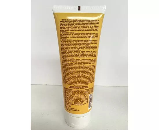 Шампунь против перхоти и выпадения волос Tricogen Shampoo.