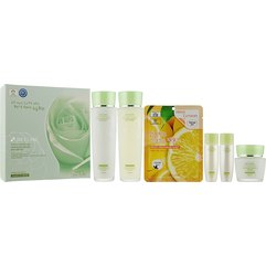 Набор для ухода за лицом улиточный муцин (тоник / эмульсия / крем) 3W CLINIC Snail Moist Control Skin Care 3 Set