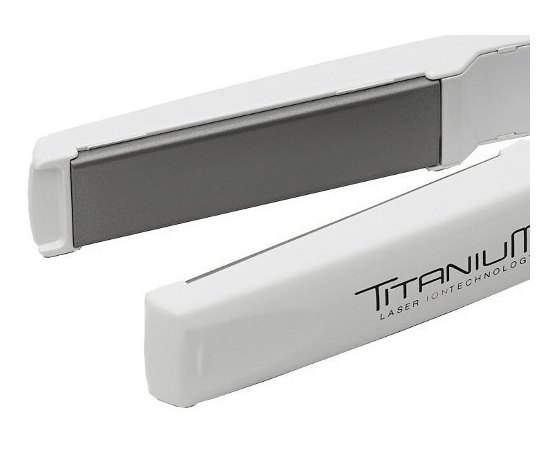 Утюжок для волос GA.MA Titanium Laser.