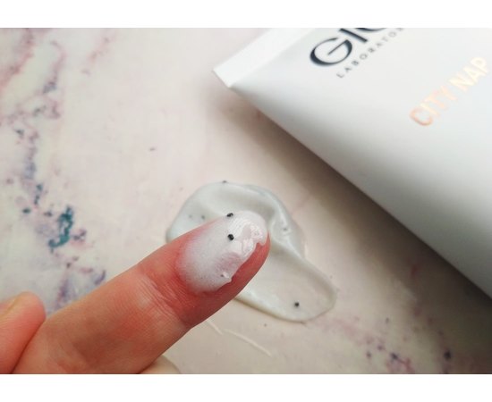 Карбоновое мыло-пилинг Gigi City Nap Charcoal Peeling Soap, 200 ml, изображение 3