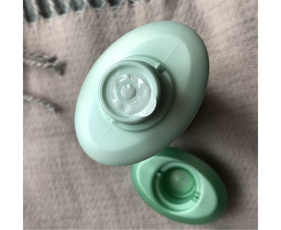 Уплотняющий шампунь-ванна для придания объема тонким волосам Kerastase Resistance Volumifique Shampoo, изображение 5