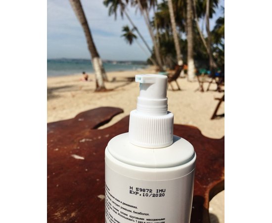 Молочко для очищення шкіри і демакіяжу Holy Land Azulene Face Milk, 250 ml, фото _ab__is.image_number.default