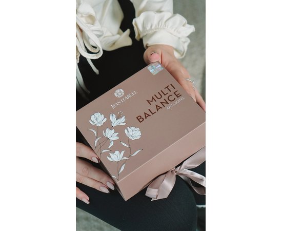 Подарочный набор для омоложения кожи на основе фитоэстрогенов ириса Jean d'Arcel Combi Box Multibalance Anti Age, изображение 3