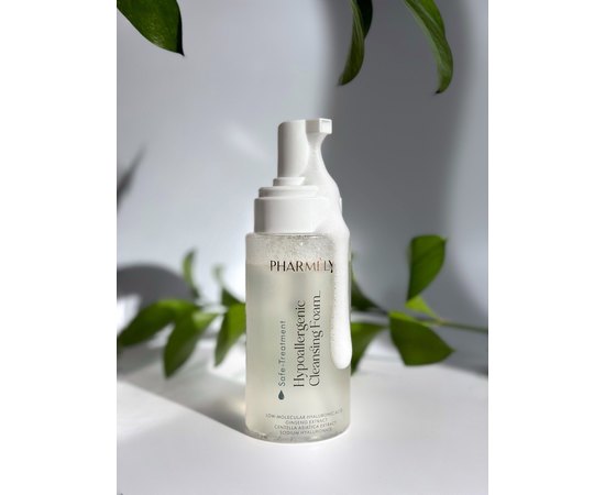 Успокаивающая пенка для демакияжа Pharmely Safe-Treatment Solution Hypoallergenic Cleansing Foam, 200 ml, изображение 2