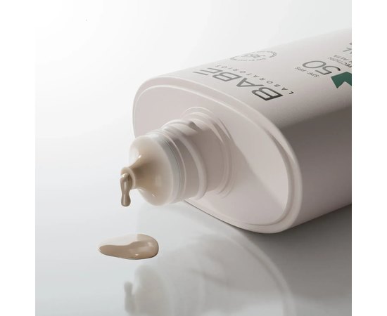 Солнцезащитный минеральный флюид с физическими фильтрами с тонирующим эффектом Babe Laboratorios Mineral Super Fluid Color SPF50, 50 ml, изображение 2 Солнцезащитный минеральный флюид с физическими фильтрами с тонирующим эффектом Babe Laboratorios Mineral Super Fluid Color SPF50, 50 ml, изображение 2