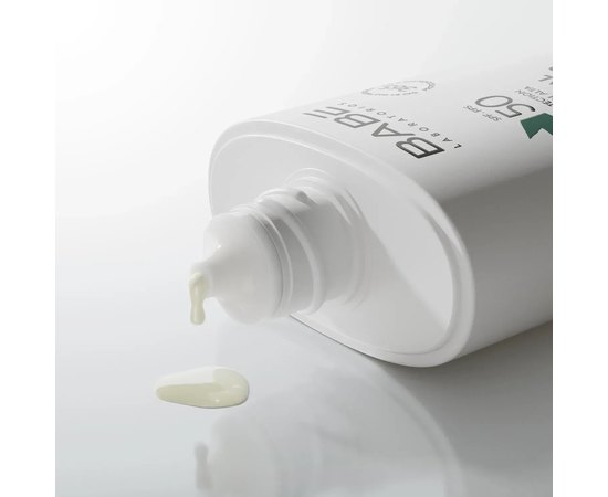 Солнцезащитный минеральный флюид с физическими фильтрами Babe Laboratorios Mineral Super Fluid Invisible SPF50, 50 ml, изображение 2 Солнцезащитный минеральный флюид с физическими фильтрами Babe Laboratorios Mineral Super Fluid Invisible SPF50, 50 ml, изображение 2