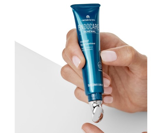 Омолаживающая крем-сыворотка с ретинолом для контура глаз Cantabria Endocare Renewal Retinol Eye Contour, 15 ml, изображение 3